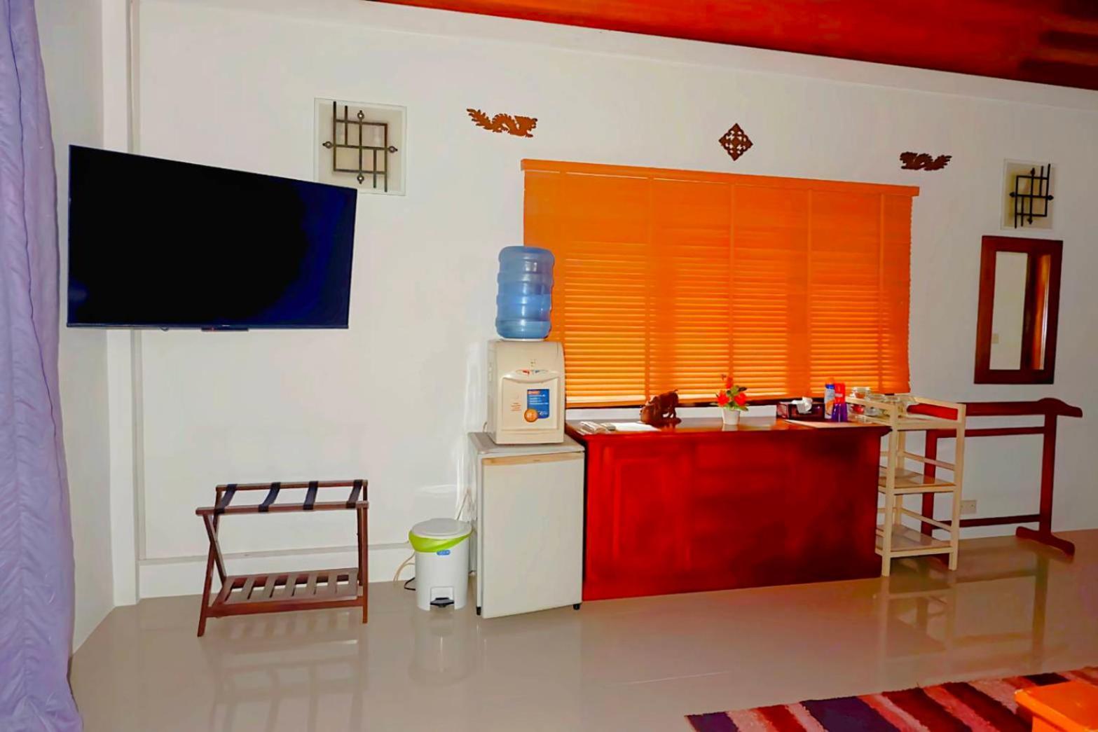 Kingsacre Hotell Nai Yang Beach Exteriör bild