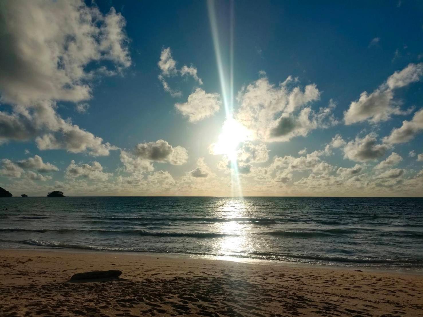 Kingsacre Hotell Nai Yang Beach Exteriör bild
