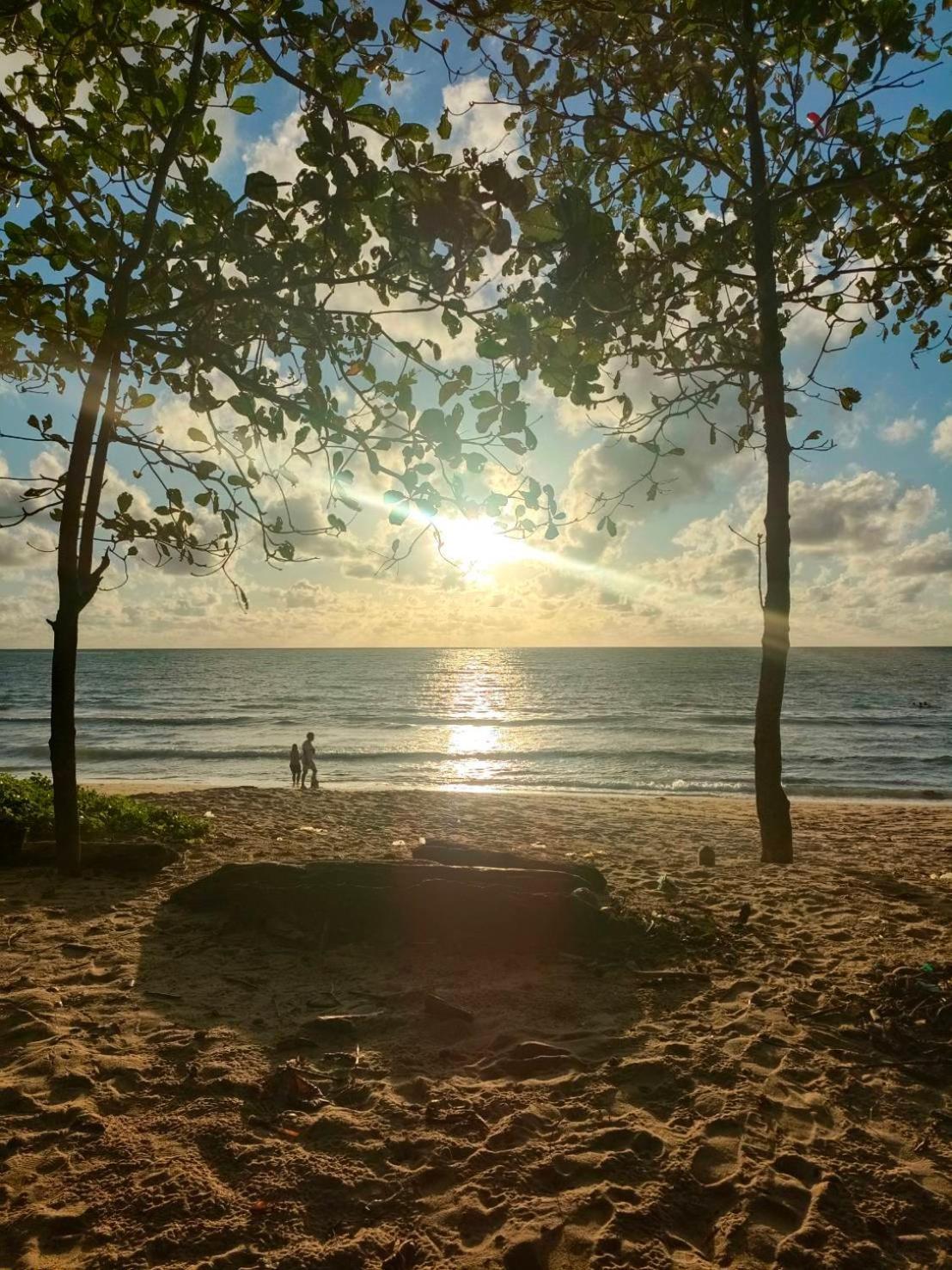Kingsacre Hotell Nai Yang Beach Exteriör bild